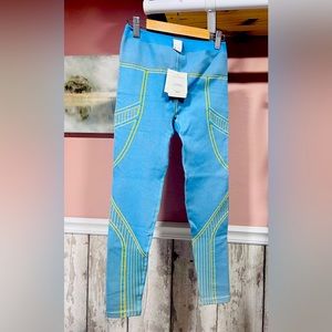 Brand new Fabletics Leggings
